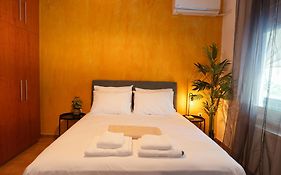 Dessert Oasis Suite By Heaven'S Hall Luxury Suites